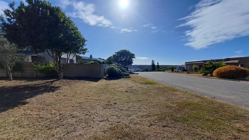 2 Bedroom Property for Sale in Stilbaai Wes Western Cape